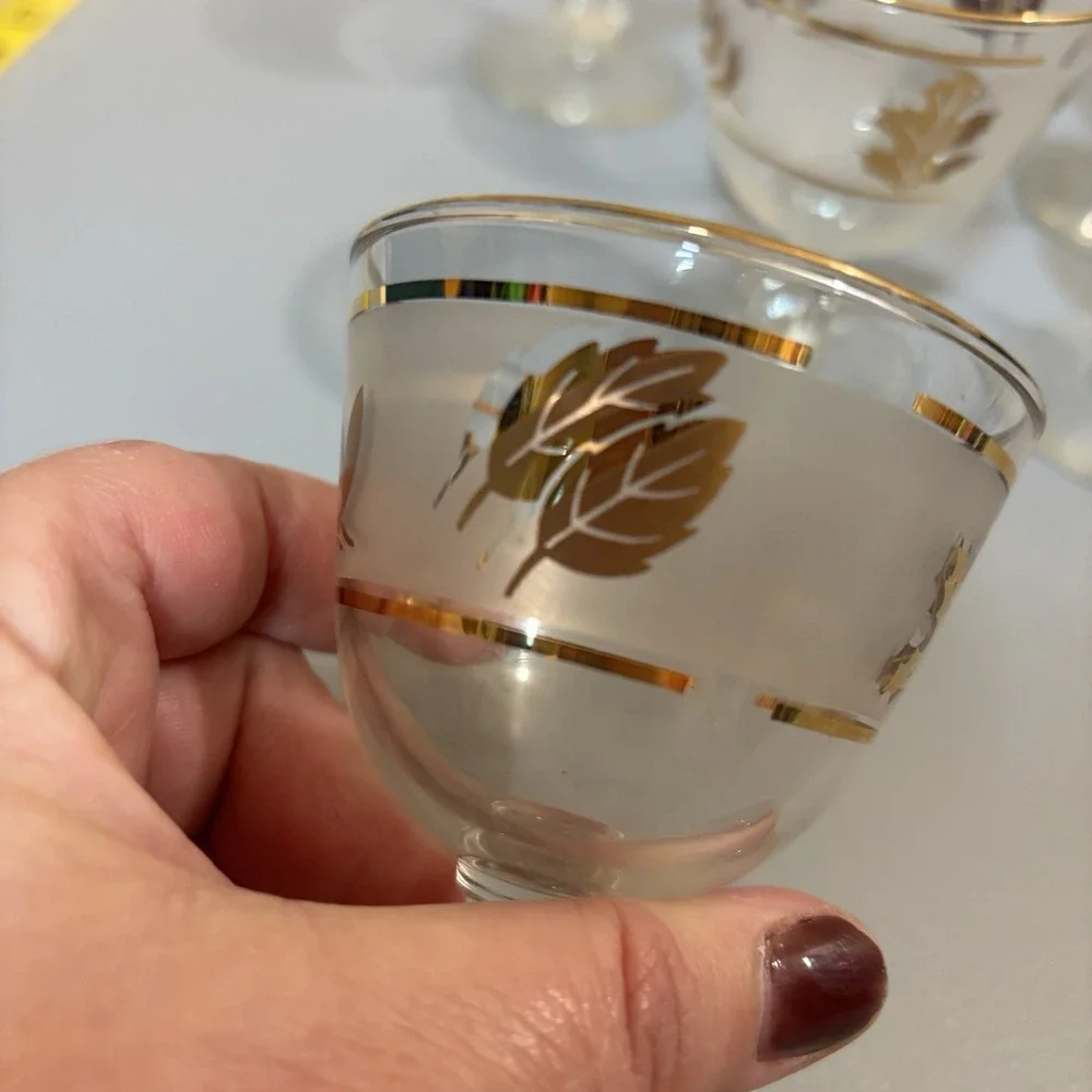 6 Libbey Gold Leaf MCM Frosted Cordial Glasses Set Barware Vintage Collectible